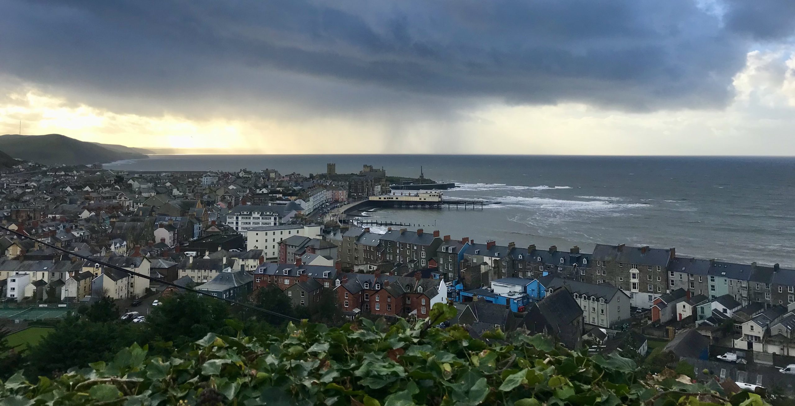 Golgyfa o dref Aberystwyth 